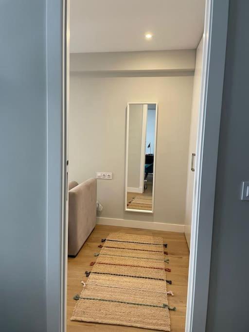 Apartamento Velarde-Maestranza Севілья Екстер'єр фото