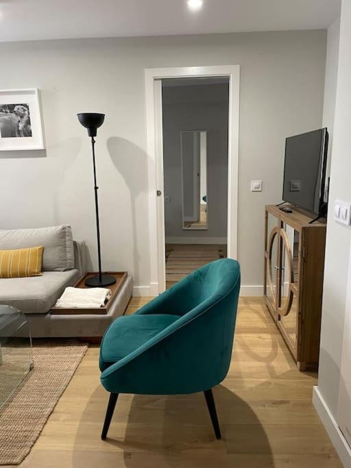 Apartamento Velarde-Maestranza Севілья Екстер'єр фото