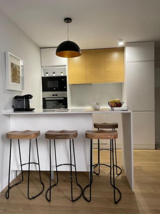 Apartamento Velarde-Maestranza Севілья Екстер'єр фото